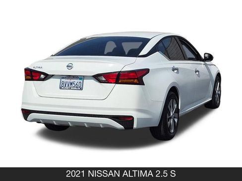 Used 2021 Nissan Altima 2.5 S FWD image 9