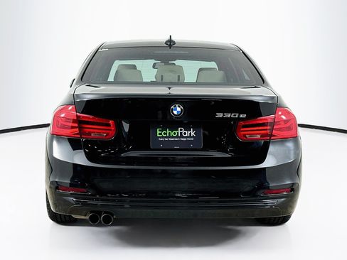 Used 2018 BMW 330e RWD image 7