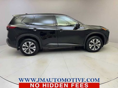 Used 2021 Nissan Rogue SV AWD/4WD image 6