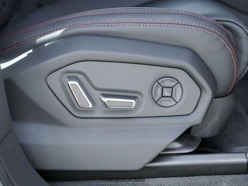 Used 2024 Lamborghini Urus S AWD/4WD image 58