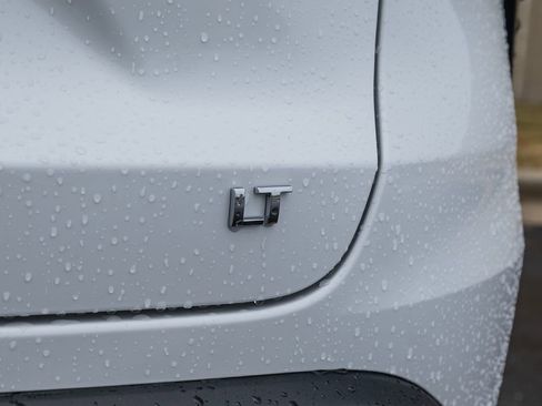 New 2026 Chevrolet Trax LT image 11