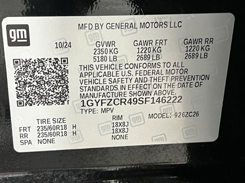 Used 2025 Cadillac XT4 Premium Luxury w/ Cold Weather Package image 43