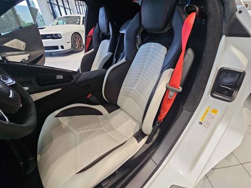 Certified 2023 Chevrolet Corvette Stingray Premium Cpe w/ Z51 Performance Package RWD image 15