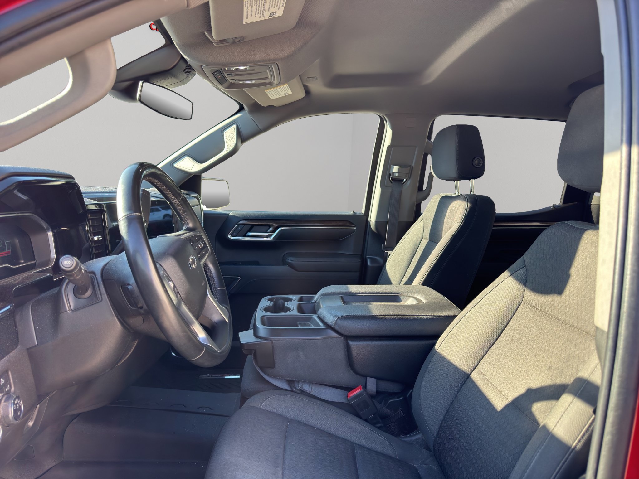 Used 2023 Chevrolet Silverado 1500 RST AWD/4WD image 3