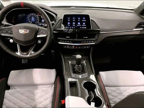 Used 2026 Cadillac CT4 V Blackwing w/ Technology Package image 19