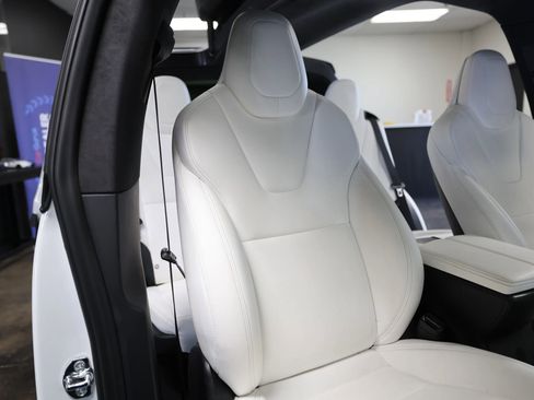 Used 2017 Tesla Model X P100D image 37