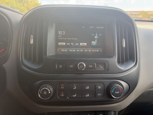 Used 2017 Chevrolet Colorado W/T w/ WT Convenience Package AWD/4WD image 15