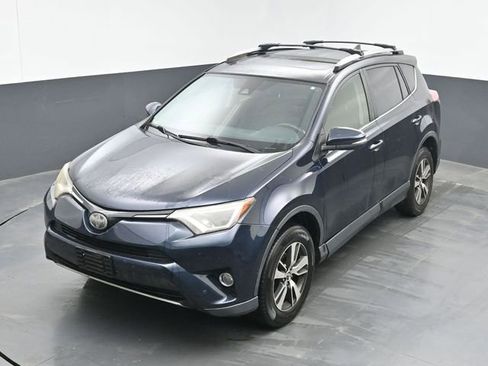 Used 2017 Toyota RAV4 XLE AWD/4WD image 15