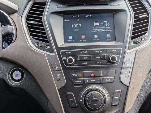 Used 2017 Hyundai Santa Fe Sport FWD image 16