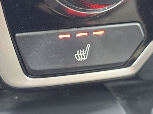 Used 2017 Honda CR-V Touring image 11