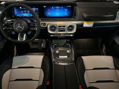 New 2026 Mercedes-Benz G 63 AMG 4MATIC image 12