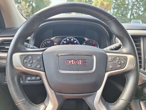 Used 2023 GMC Acadia Denali FWD image 18