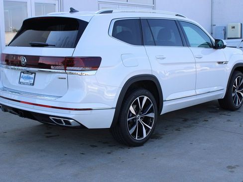 New 2026 Volkswagen Atlas SEL Premium R-Line AWD/4WD image 6