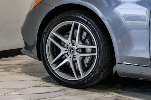 Used 2019 Mercedes-Benz S 560 4MATIC Sedan image 82