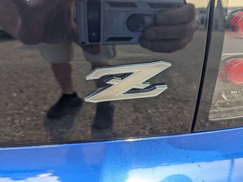 Used 2025 Nissan Z Sport w/ Floor Mat Package RWD image 14