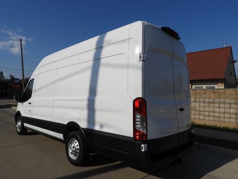 Used 2024 Ford Transit 350 148 High Roof Extended image 6