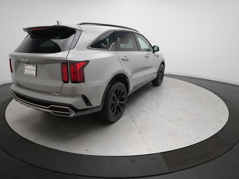 Certified 2023 Kia Sorento SX image 37