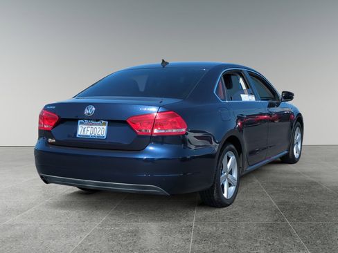 Used 2015 Volkswagen Passat 1.8T SE image 5