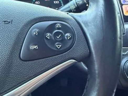 Used 2018 Chevrolet Impala Premier FWD image 17