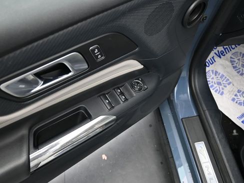 Used 2024 Ford Mustang Premium RWD image 17