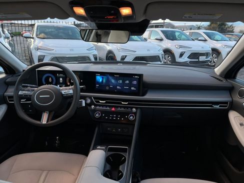Used 2025 Hyundai Sonata SEL image 33