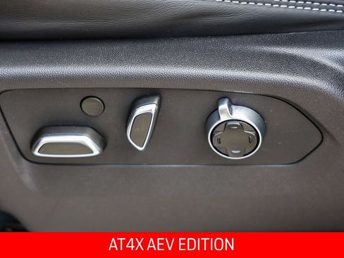 Used 2025 GMC Sierra 2500 AT4X w/ AT4X AEV Edition AWD/4WD image 23