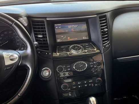 Used 2014 INFINITI QX70 2WD image 6