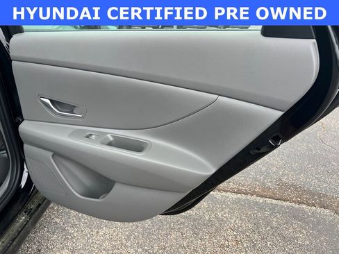 Certified 2025 Hyundai Elantra Blue image 16
