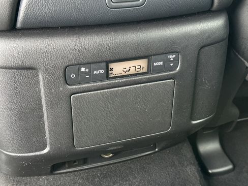 Certified 2023 Nissan Armada SL w/ Captain's Chairs Package image 25