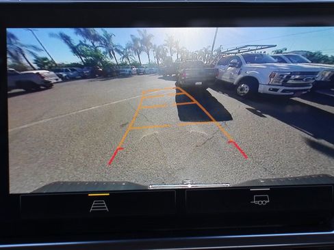 Used 2025 Chevrolet Silverado 2500 LT w/ Convenience Package image 28