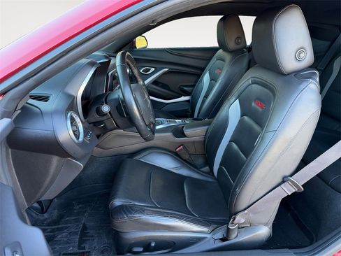 Used 2016 Chevrolet Camaro SS image 14