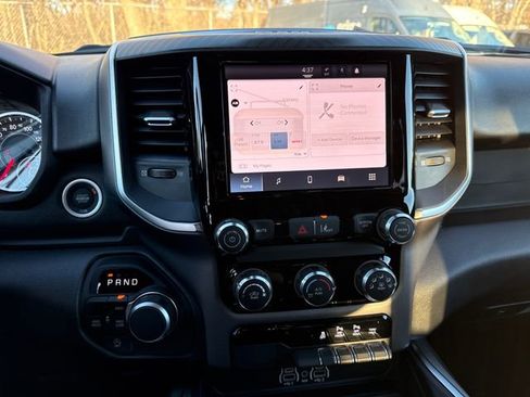 New 2026 RAM 1500 Express AWD/4WD image 18