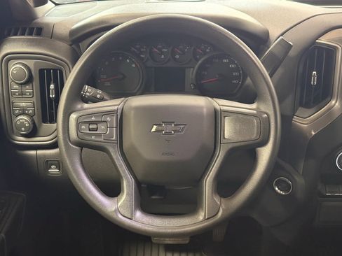 Used 2026 Chevrolet Silverado 1500 Custom Trail Boss AWD/4WD image 16