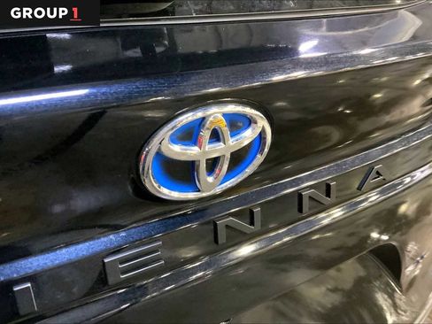 Certified 2025 Toyota Sienna LE image 31