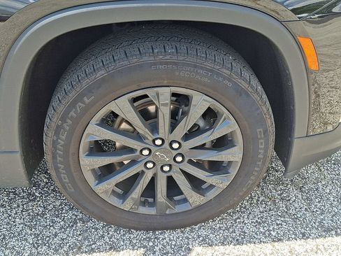 Certified 2023 Chevrolet Traverse RS w/ LPO, Floor Liner Package AWD/4WD image 10