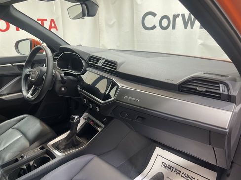 Used 2025 Audi Q3 2.0T Premium image 13