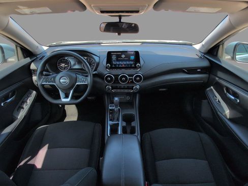 Used 2024 Nissan Sentra SV FWD image 24