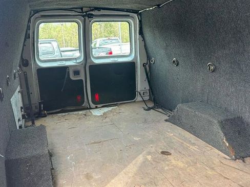 Used 2013 Ford E-250 and Econoline 250 Extended w/ PWR Group image 14