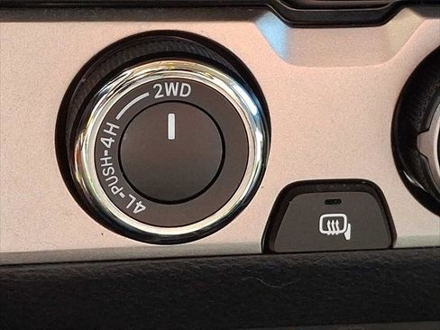 Certified 2022 Toyota Tacoma SR image 22