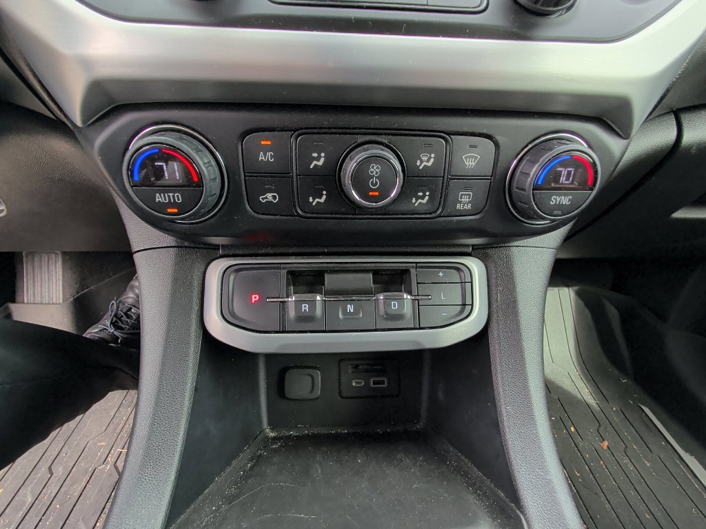 Used 2020 GMC Acadia SLT AWD/4WD image 18