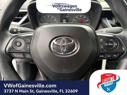 Used 2024 Toyota Corolla LE image 21