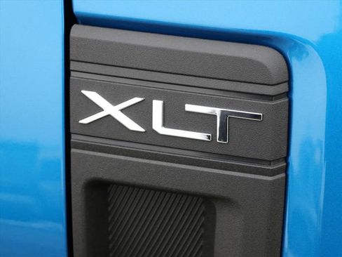 New 2026 Ford Maverick XLT FWD image 8