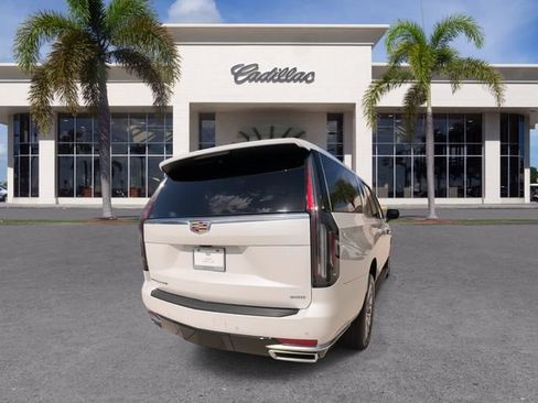 Certified 2024 Cadillac Escalade ESV Premium Luxury RWD image 13
