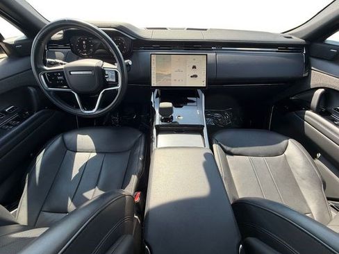 Used 2025 Land Rover Range Rover Sport SE AWD/4WD image 12