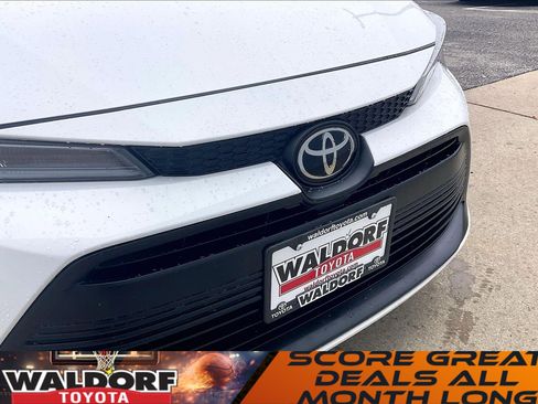 Used 2023 Toyota Corolla LE w/ LE Convenience Package image 34