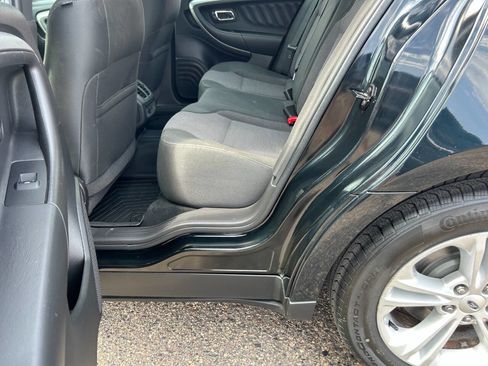 Used 2014 Ford Taurus SEL FWD image 14
