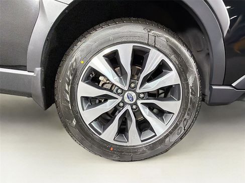 Used 2024 Subaru Outback Limited XT AWD/4WD image 35