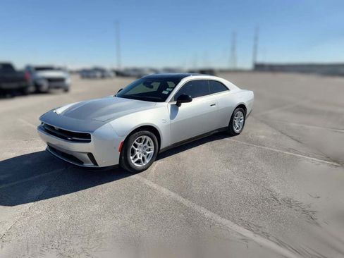 New 2025 Dodge Charger R/T w/ Quick Order Package 25M R/T image 4