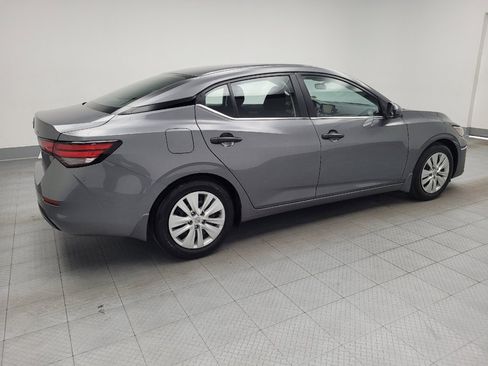 Used 2025 Nissan Sentra S FWD image 10
