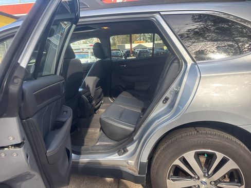 Used 2019 Subaru Outback 3.6R Limited image 15